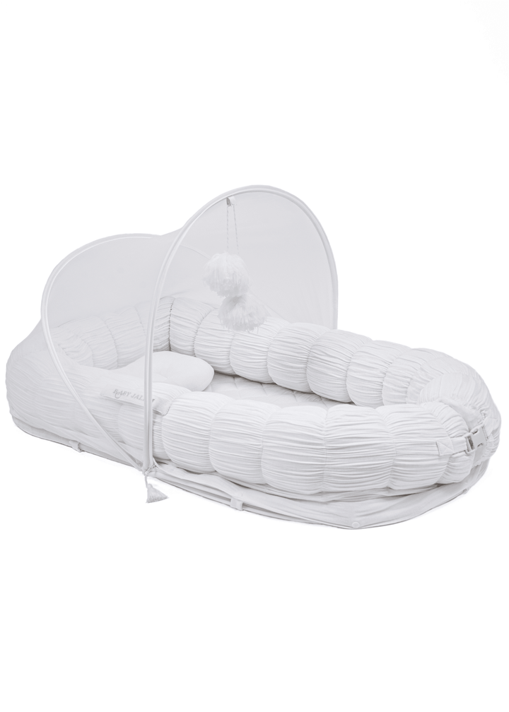 Sleep Cloluds ( White ) + Up in the Clouds Blanket