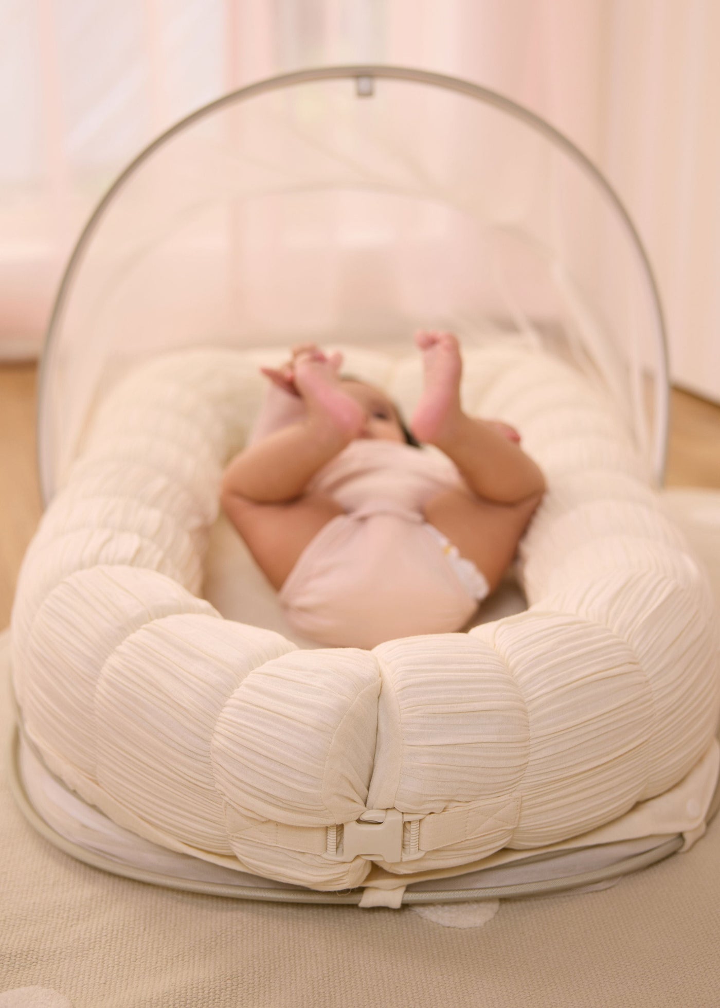 The Sleep Cloud Nest - Ecru + Rocking Horse Baby Blanket