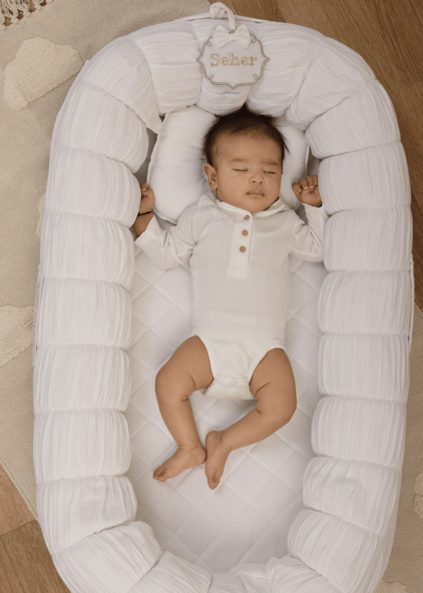 Sleep Cloluds ( White ) + Up in the Clouds Blanket