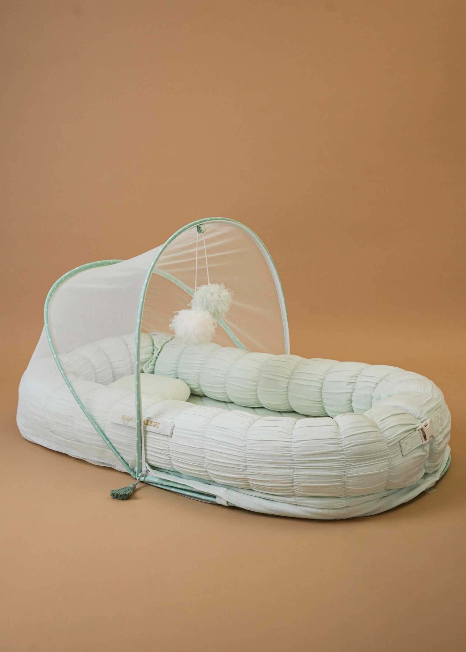 The Sleep Cloud Nest - Aqua + Counting Sheep Blanket