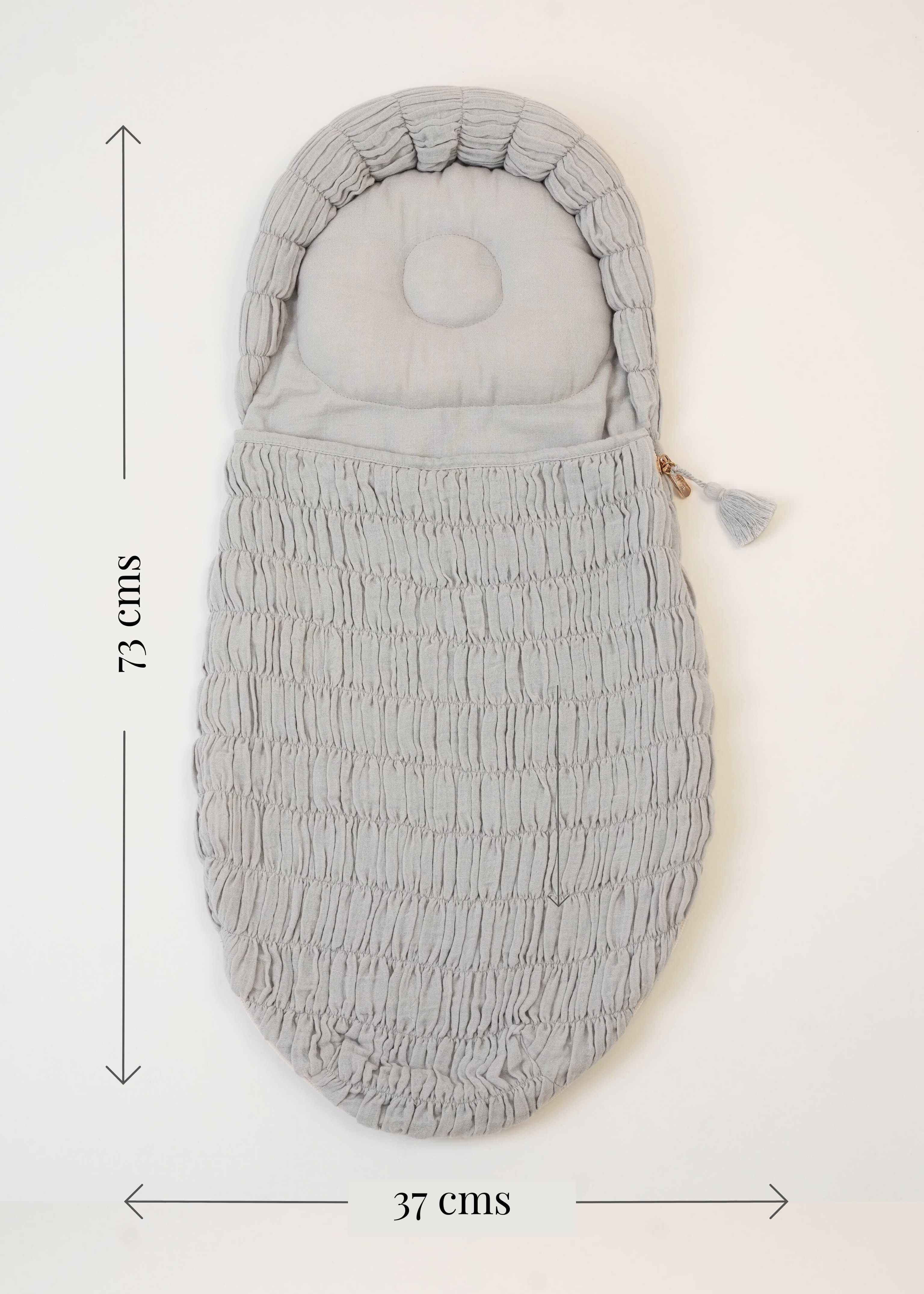 The Crescent Sleeping Bag Ecru