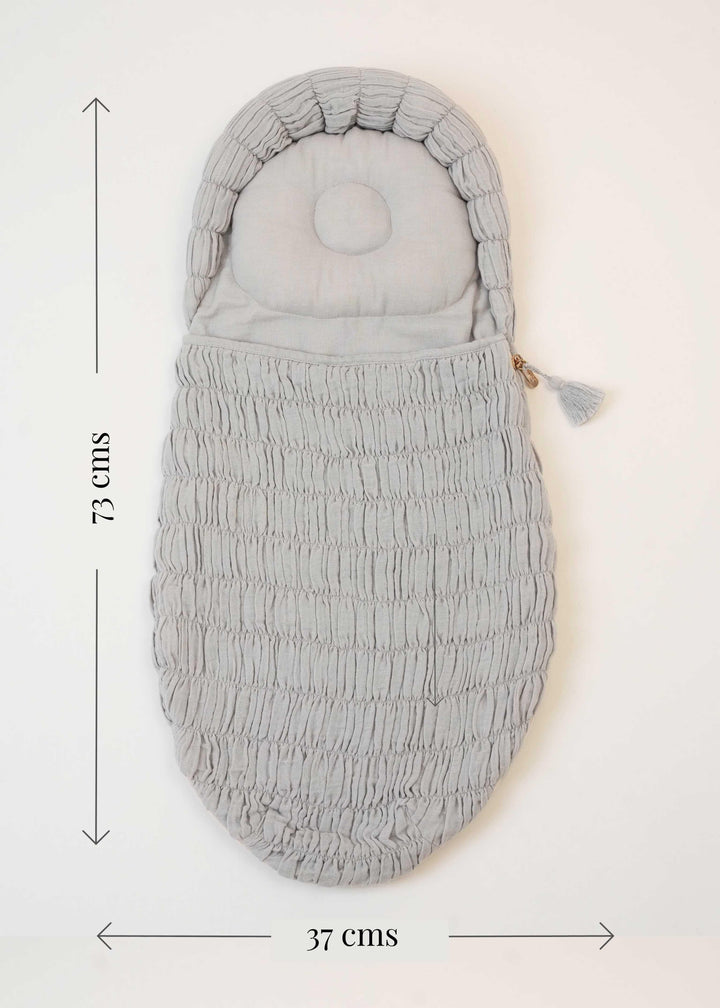 The Crescent Sleeping Bag Ecru