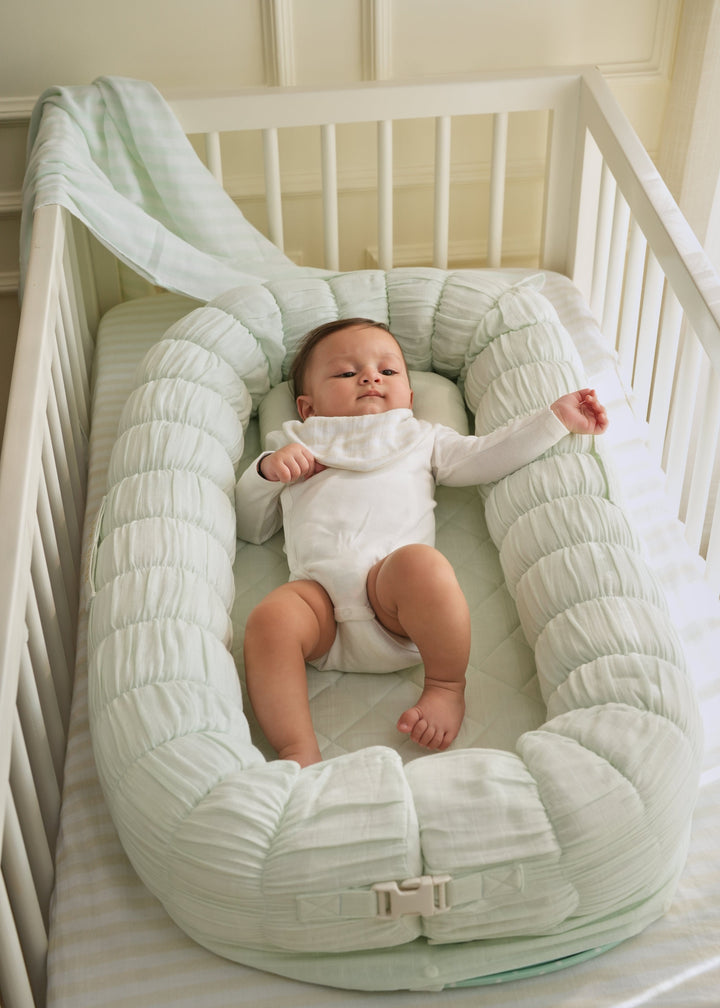 The Sleep Cloud Nest - Aqua + Counting Sheep Blanket